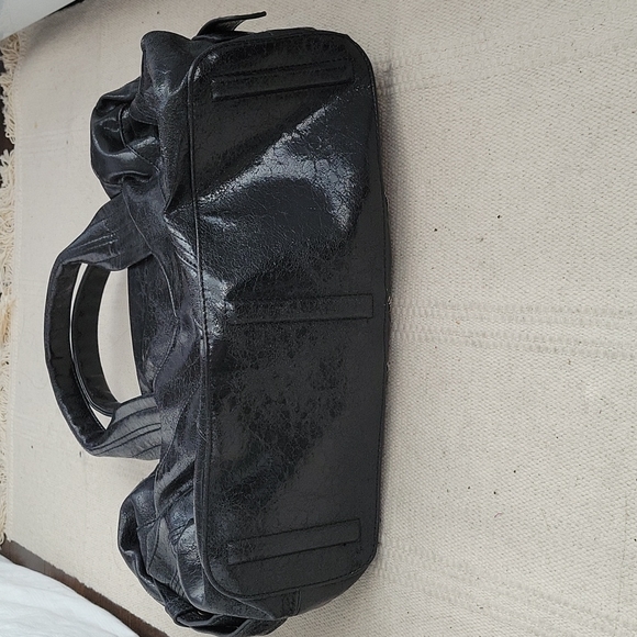 Matt & Nat black zipper purse - Picture 8 of 10